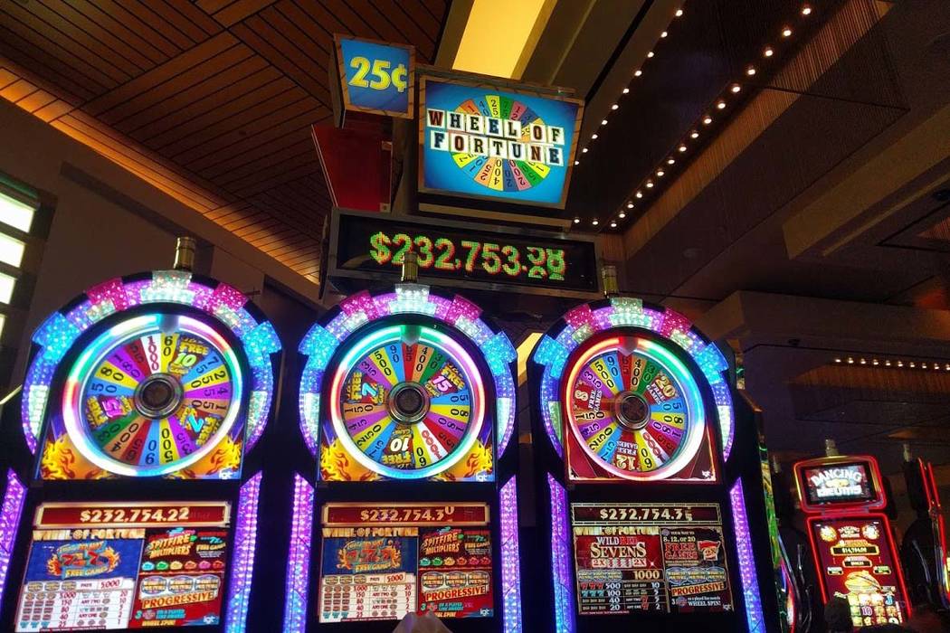 Singapore Looks To Tourism, Casinos To Power Growth - The Slot Machine